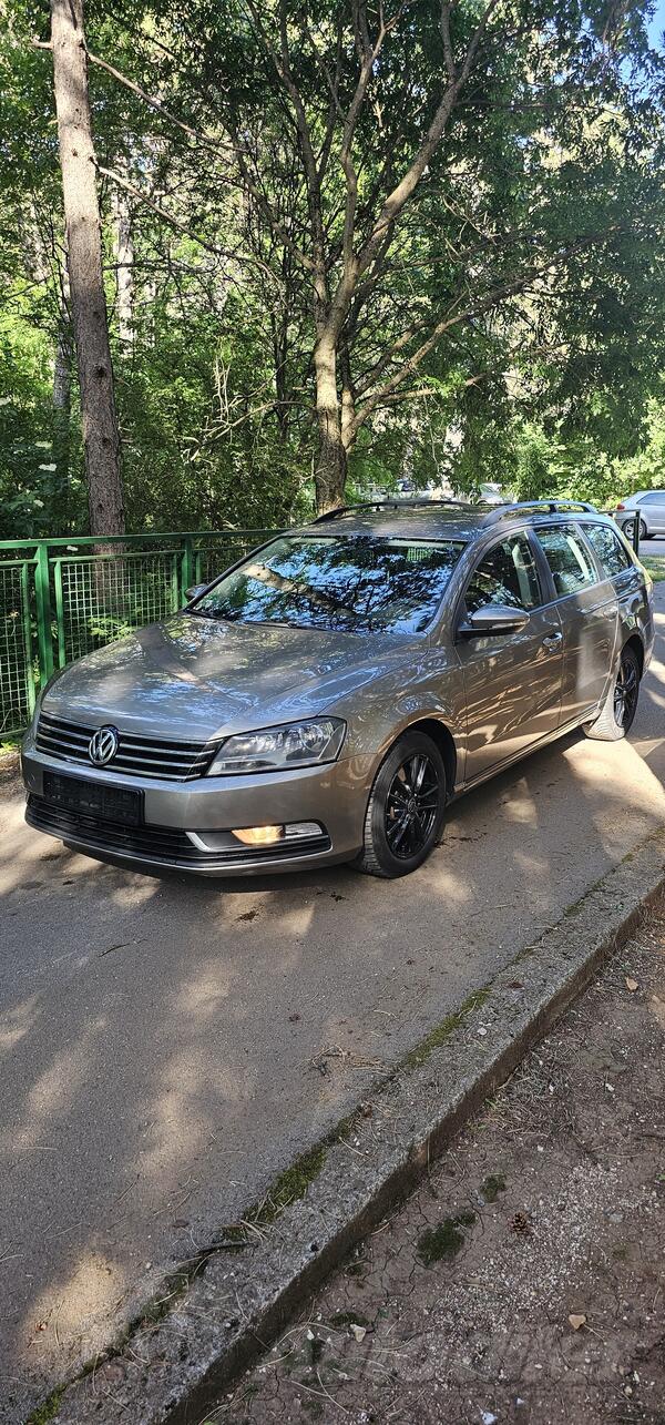 Volkswagen - Passat - 2.0 tdi