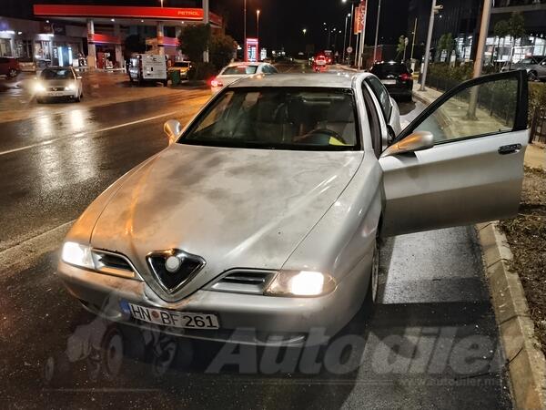 Alfa Romeo - 166 - 2.4 jtd