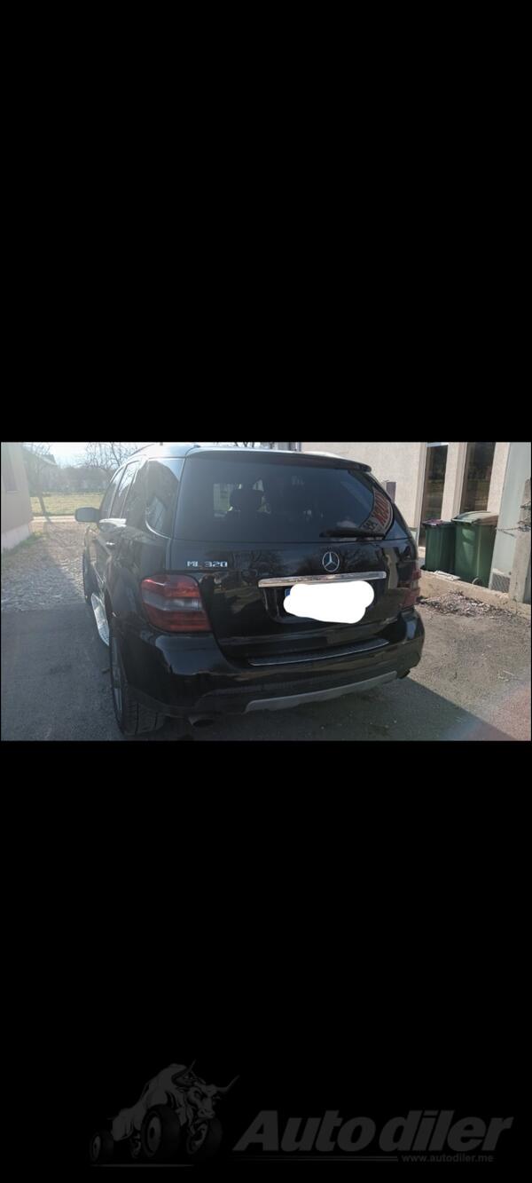 Mercedes Benz - ML 320 - 3.0
