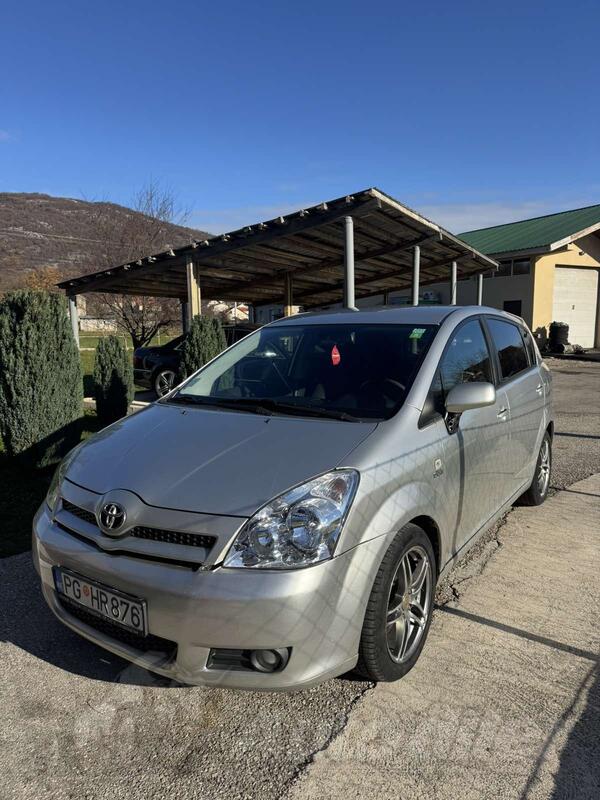 Toyota - Corolla Verso - 2.2d-4d