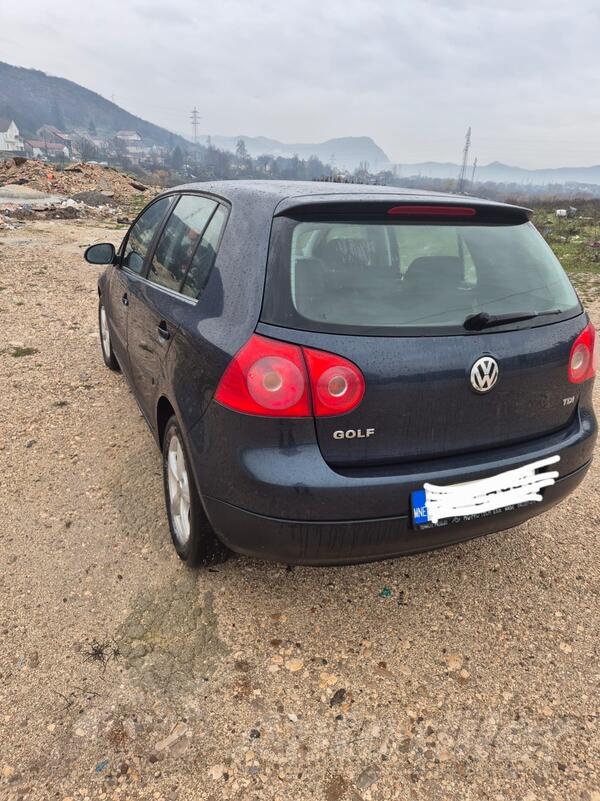 Volkswagen - Golf 5 - 1.9 TDI