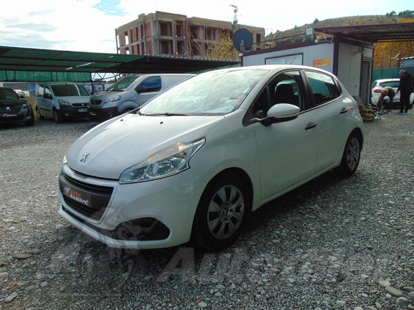 Peugeot - 208 - 1.6 hdi