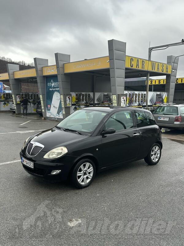 Lancia - Ypsilon - 1.3 JTD