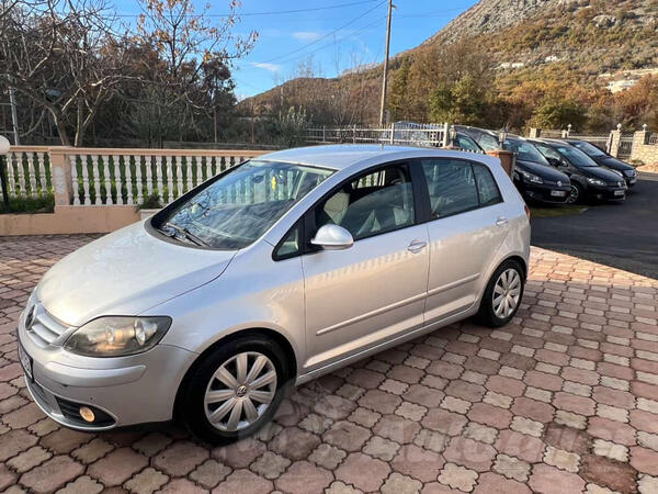 Volkswagen - Golf Plus - 2.0tdi