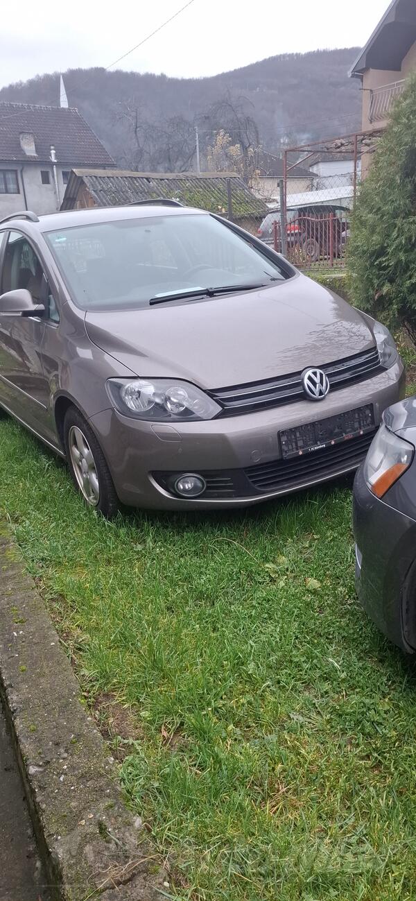 Volkswagen - Golf 6 - 20 tdi