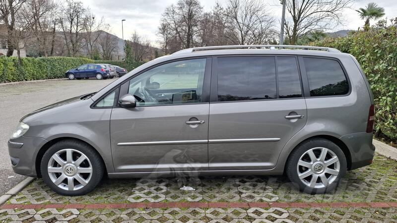 Volkswagen - Touran - 1.9 TDI 77kw