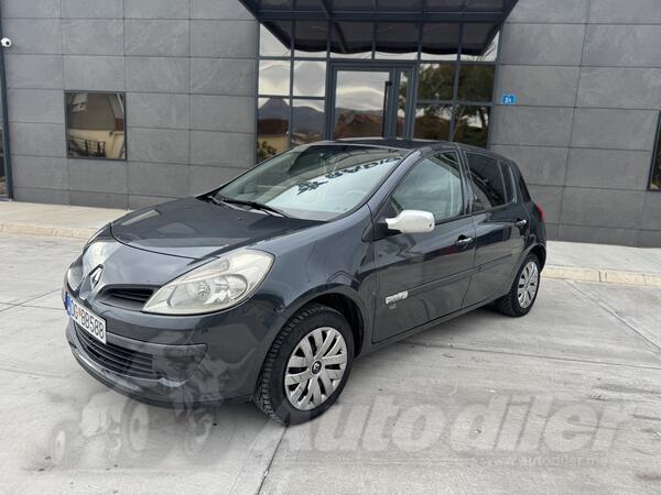 Renault - Clio - 1.5dci