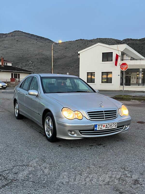 Mercedes Benz - C 200 - C200 CDI