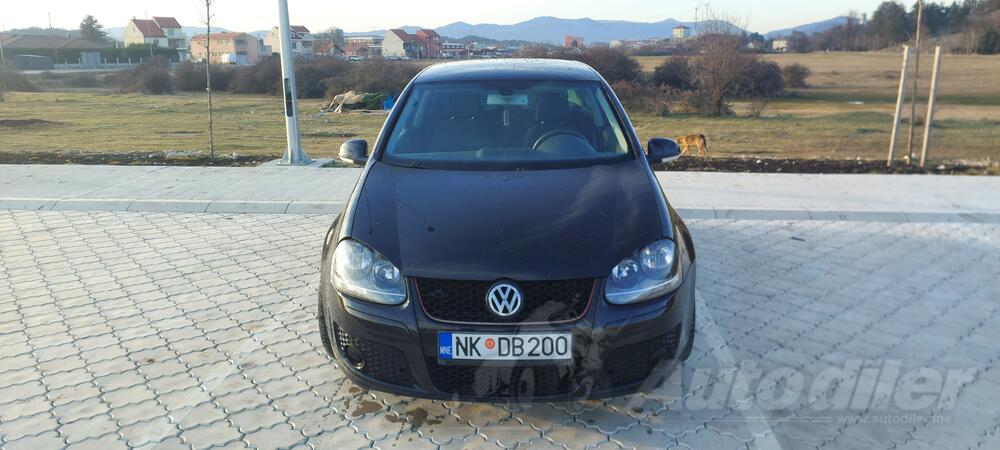 Volkswagen - Golf 5 - 1.9 TDI