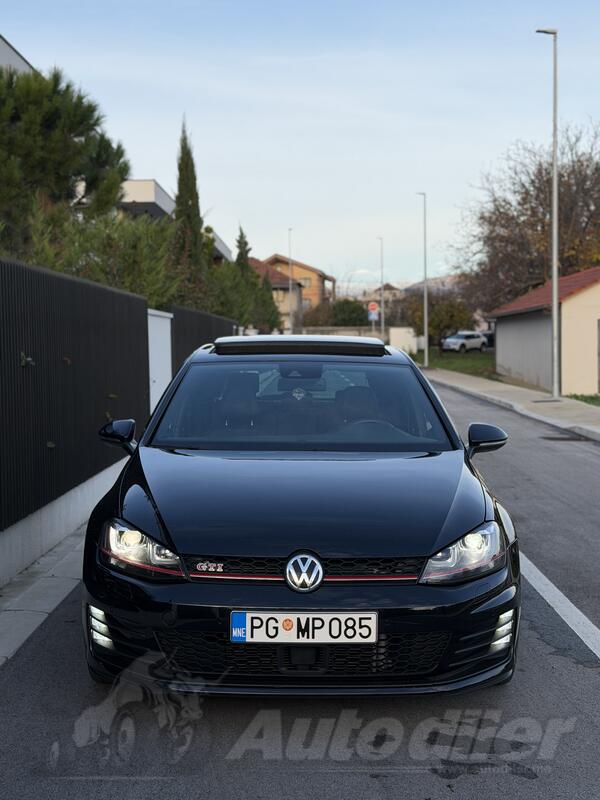 Volkswagen - Golf 7 - 2.0