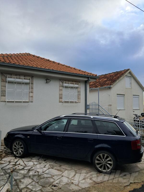 Audi - A6 - 2.5