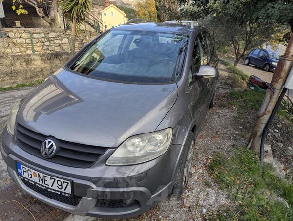 Volkswagen - Golf Plus Cross - 1.9 TDi