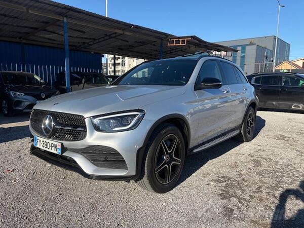Mercedes Benz - GLC 200 - 2.0D AMG LINE PRVA REGISTRACIJA 2021 GOD