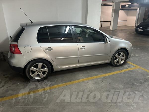 Volkswagen - Golf 5 - 1.9tdi 77kw