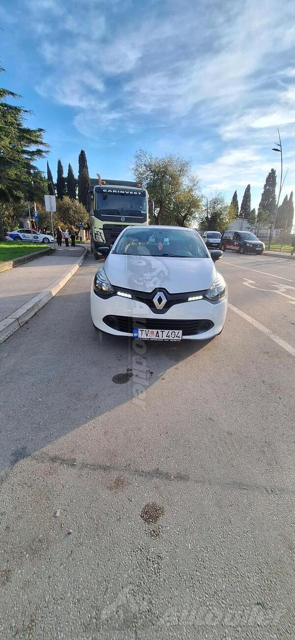 Renault - Clio - 1,5 dci