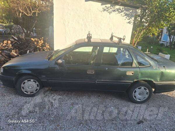 Opel - Vectra - 1.6i