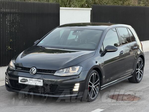 Volkswagen - Golf 7 - 2.0GTD