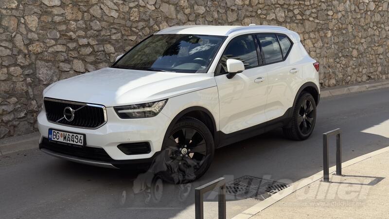 Volvo - XC 40 - 2.0