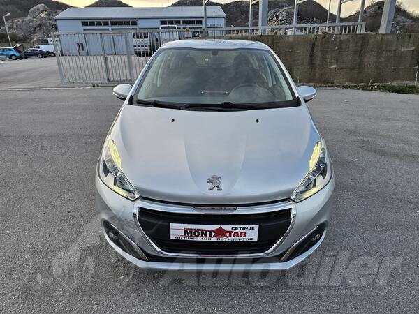 Peugeot - 208 - 1.6