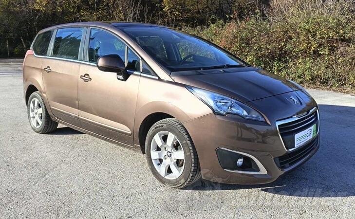 Peugeot - 5008 - 1.6HDI