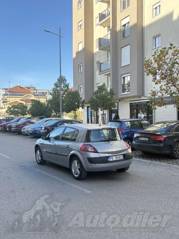 Renault - Megane - 1.6