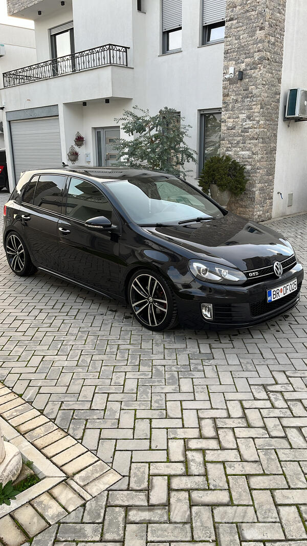Volkswagen - Golf 6 - 2.0 tdi Gtd