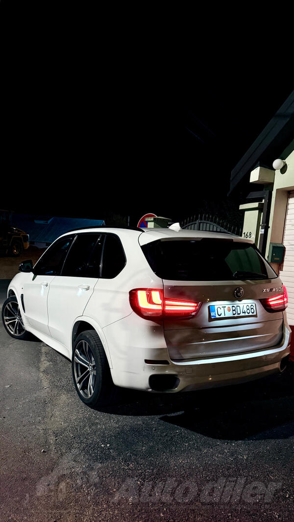 BMW - X5 M50 - M50 D