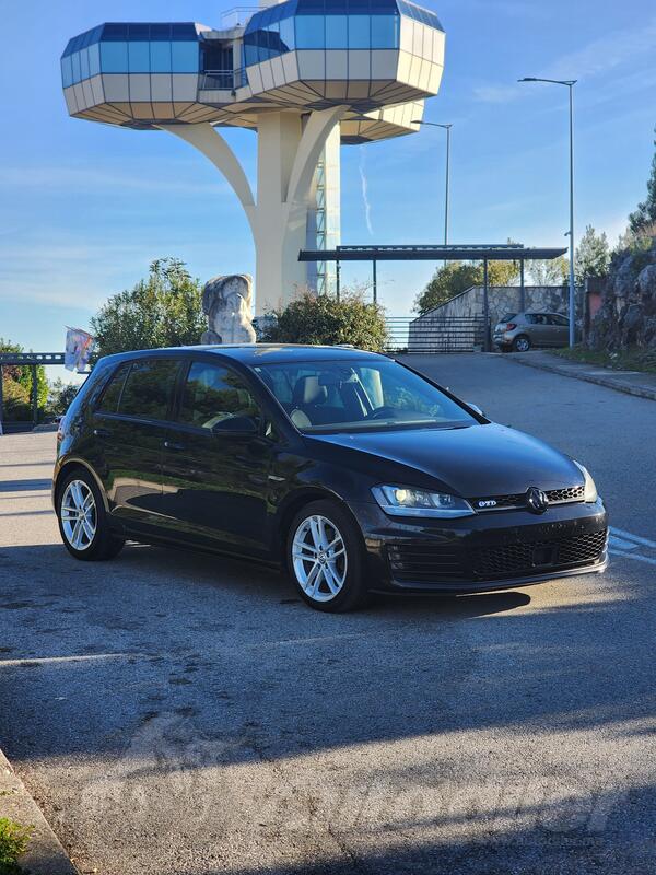Volkswagen - Golf 7 - 2.0 GTD
