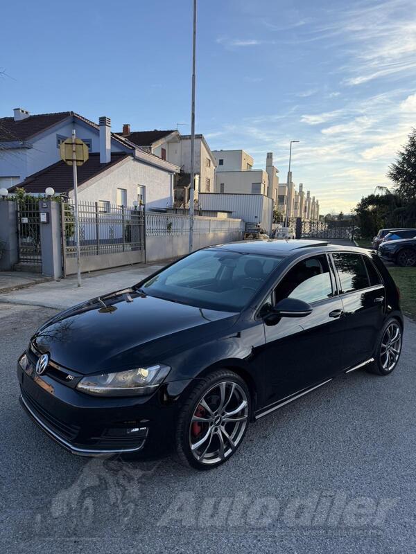 Volkswagen - Golf 7 - 2.0 tdi