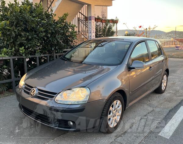 Volkswagen - Golf 5 - 1.9 TDI BKC
