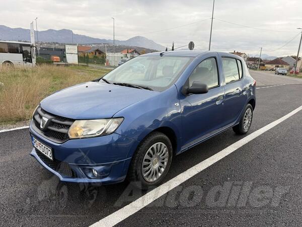 Dacia - Sandero - 1.2 benzin