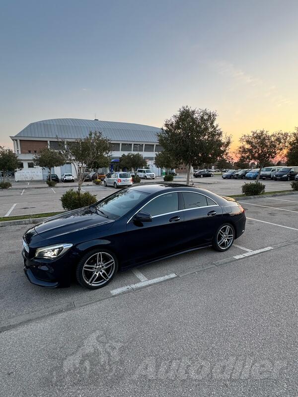 Mercedes Benz - 180 - 1.5