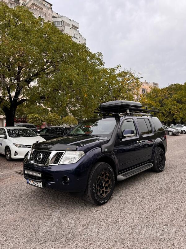 Nissan - Pathfinder - 2.5tdi
