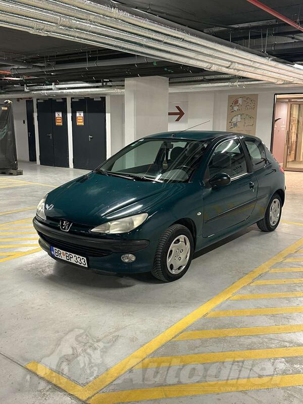 Peugeot - 206 - 1.4 i AUTOMATIK