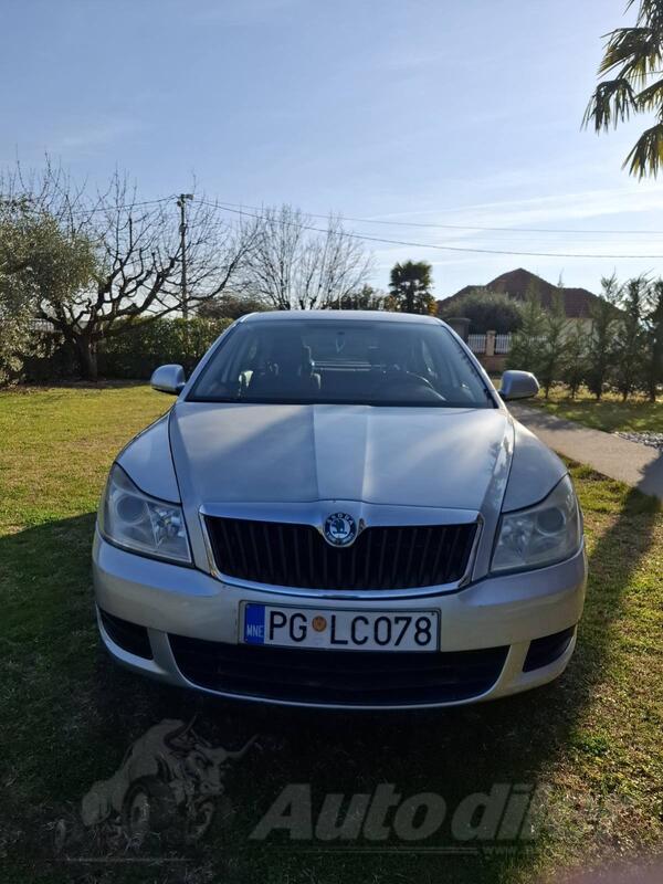 Škoda - Octavia - 1.6