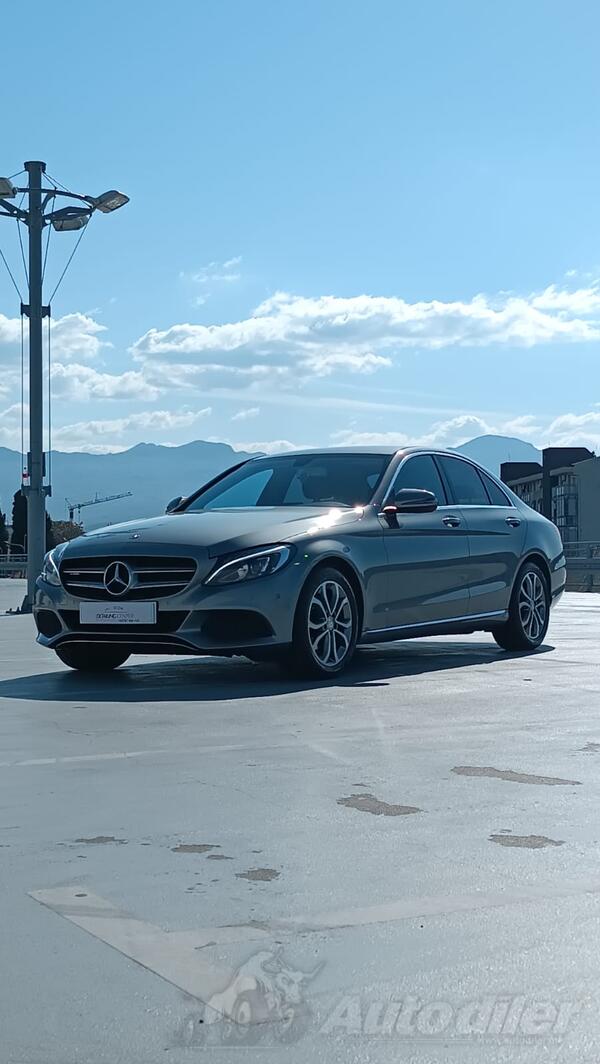 Mercedes Benz - C 200