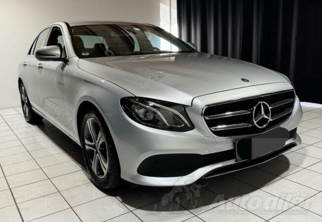 Mercedes Benz - E 220 - 2.2