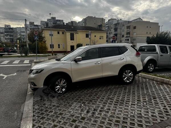 Nissan - X-Trail - 1.6 DCI automatik