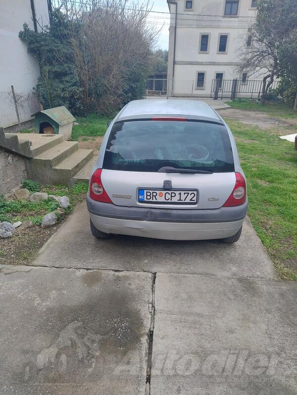 Renault - Clio - 1.2 b