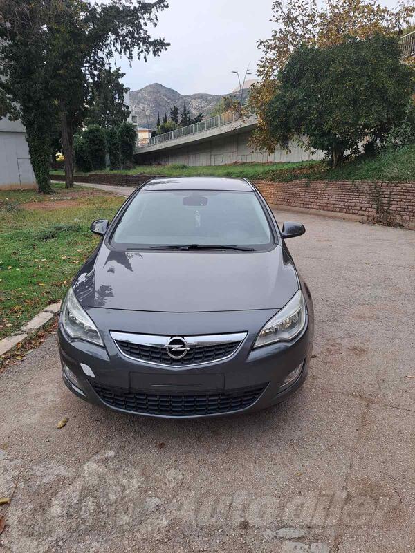Opel - Astra - 1.7 cdti