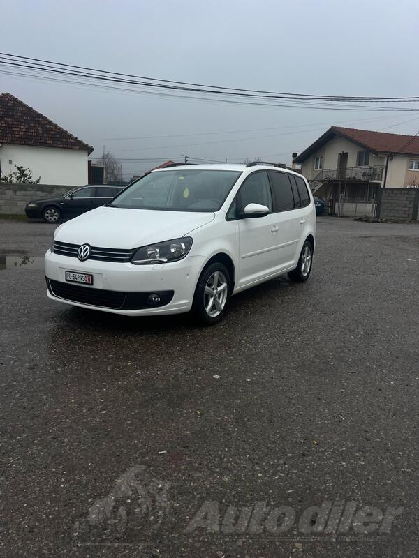 Volkswagen - Touran - 2.0 tdi