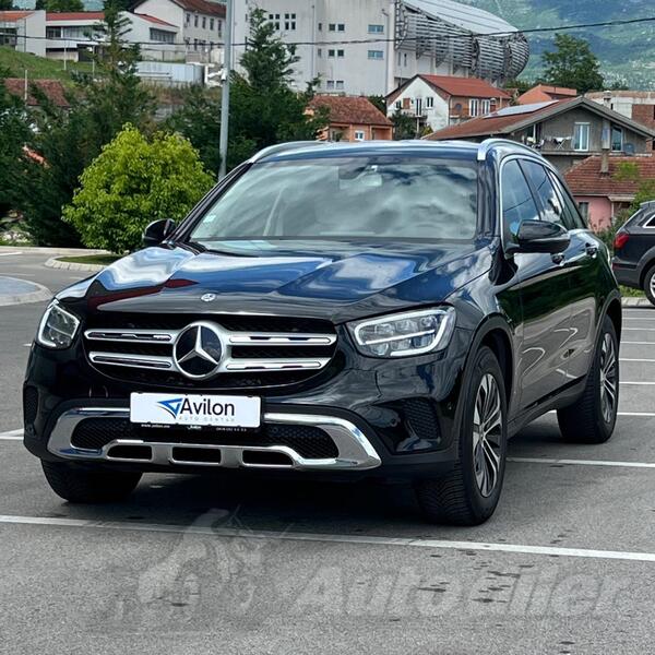 Mercedes Benz - GLC 220 - 200