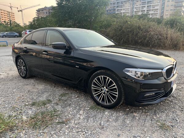 BMW - 520 - 2.0