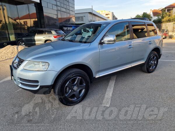 Volkswagen - Touareg - 3.2 FSI