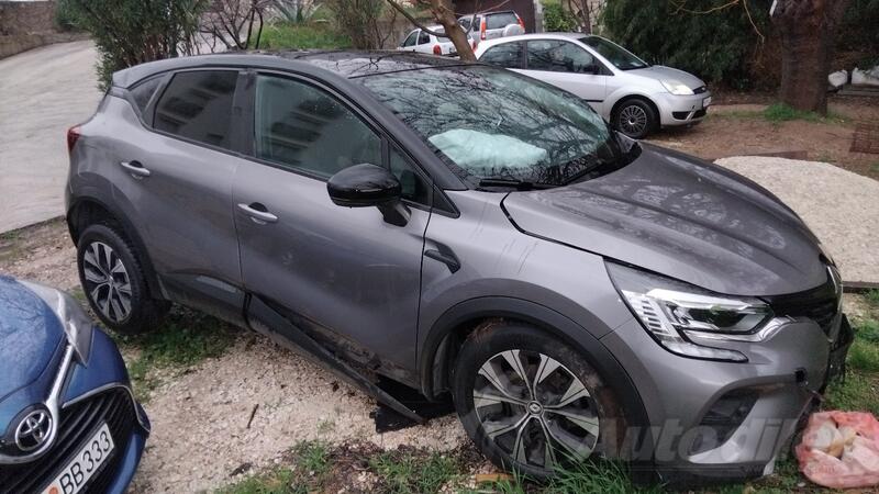 U djelovima Renault - Captur 1.0 i