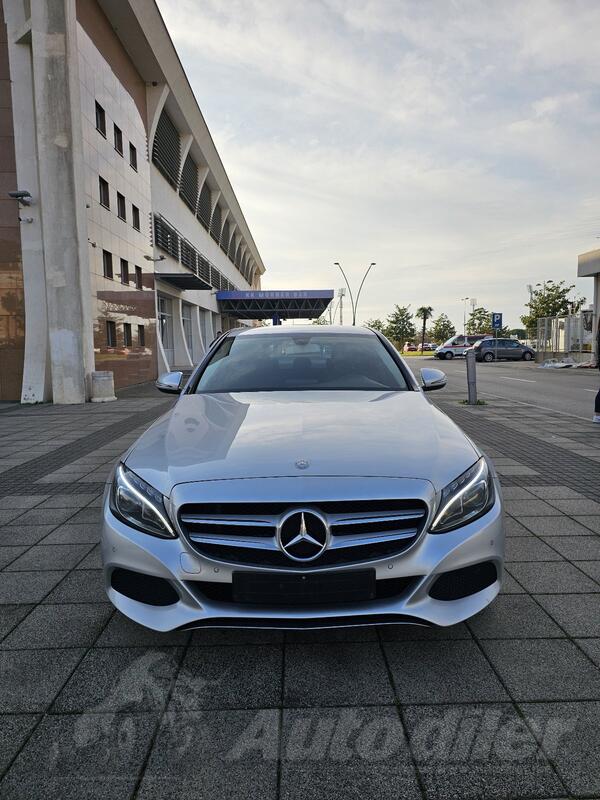 Mercedes Benz - C 200 - automatik