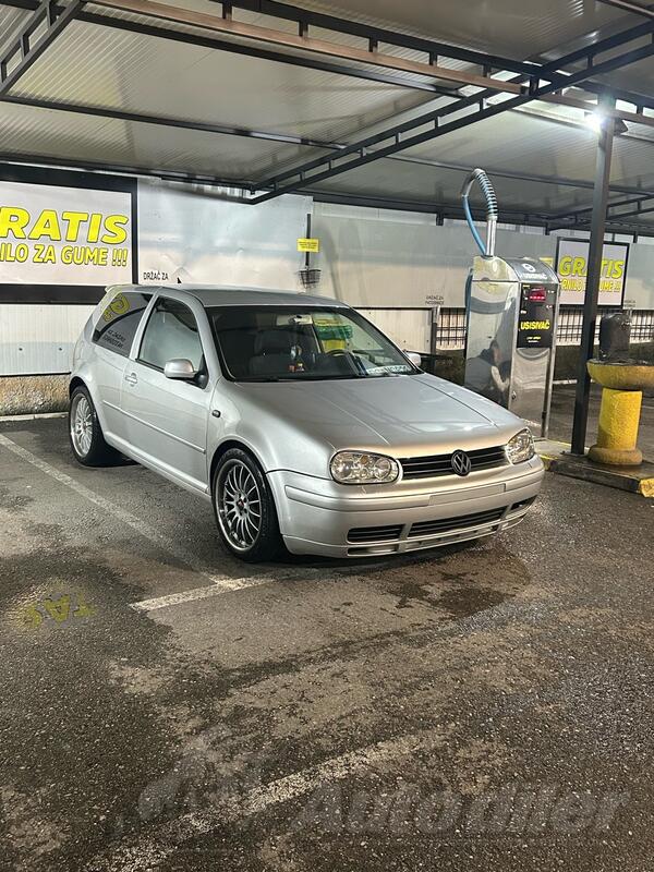 Volkswagen - Golf 4 - 1.9