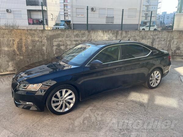 Škoda - Superb - 2,0 tdi Virtual cockpit