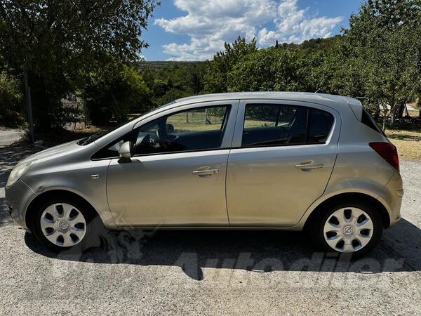 Opel - Corsa - 1.2