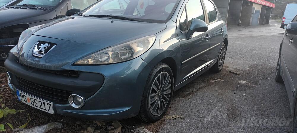 Peugeot - 207 - 1,6hdi